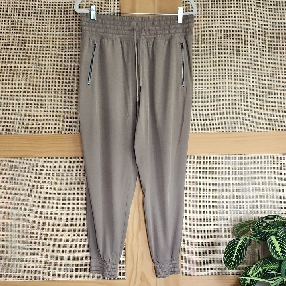 Athleta Camden Jogger 12